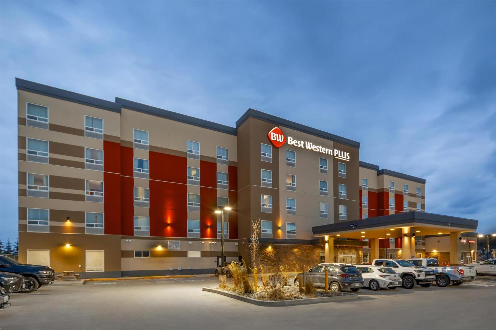 Best Western Plus Hinton Inn & Suites Ngoại thất bức ảnh